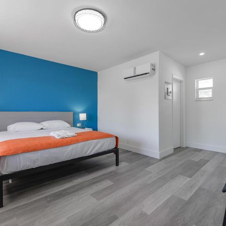 Serene Studio By The Beach With Pool - M34 Hollywood Exterior photo